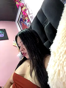 Noa Sakura  online show from 18, 12, 2025