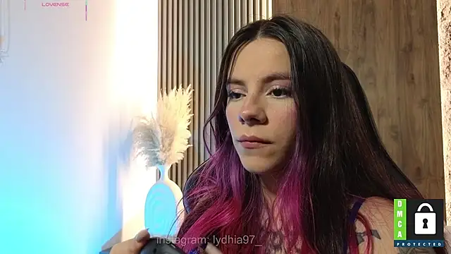 lydhia97  online show from 22, 2, 2025