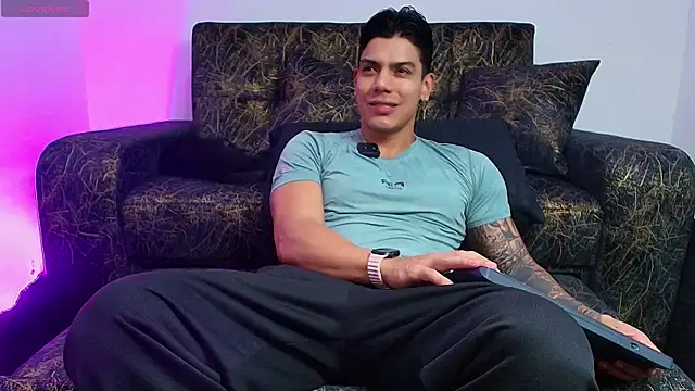 Snapshot of BrayaanFit chatting on 20, 7, 2026 BrayaanFit online show from 20, 7, 2026