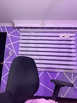 MiiaaJoness online show from 15, 4, 2026