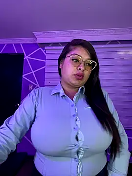 MiiaaJoness online show from 9, 10, 2025