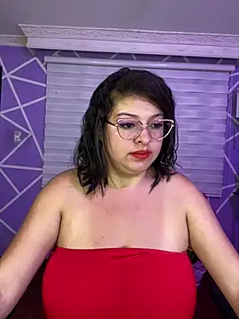MiiaaJoness online show from 23, 6, 2026