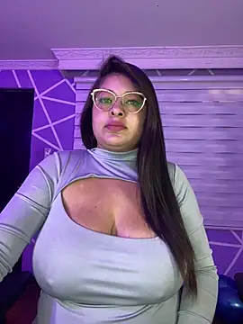 MiiaaJoness online show from 30, 9, 2025