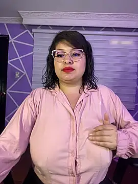 MiiaaJoness online show from 30, 6, 2026