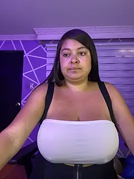 MiiaaJoness online show from 23, 9, 2025