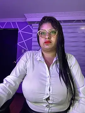 MiiaaJoness online show from 24, 10, 2025