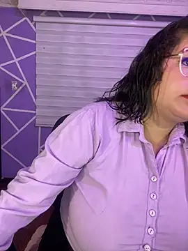 MiiaaJoness online show from 24, 6, 2026