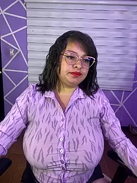 MiiaaJoness online show from 28, 7, 2026