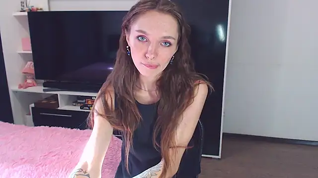 Snapshot of ChloeSunny chatting on 27, 9, 2025 ChloeSunny online show from 27, 9, 2025
