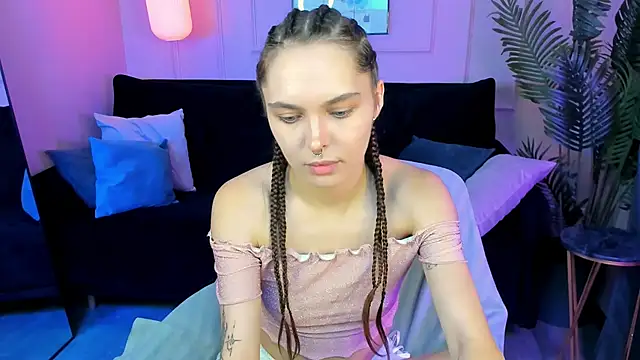 Snapshot of ChloeSunny chatting on 28, 6, 2026 ChloeSunny online show from 28, 6, 2026