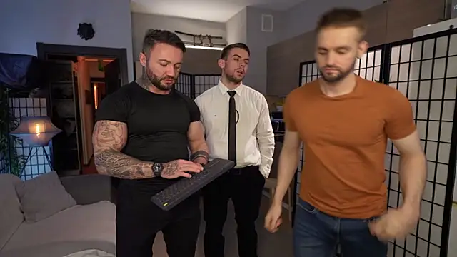 enjoy me online show from 28, 11, 2025