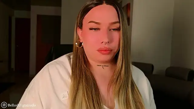 IsabellaFigueredo   online show from 19, 4, 2026