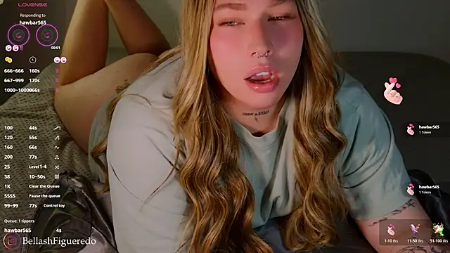 Snapshot of IsabellaFigueredo__ chatting on 17, 12, 2025 IsabellaFigueredo online show from 17, 12, 2025