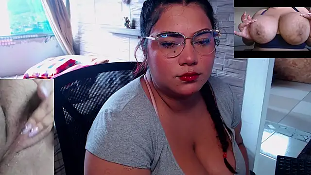 Snapshot of girl_milk2 chatting on 17, 5, 2026 girl milk2 online show from 17, 5, 2026
