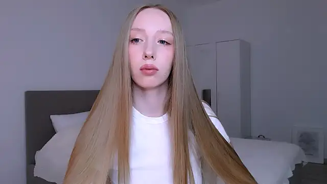 Luna insniity online show from 29, 3, 2026