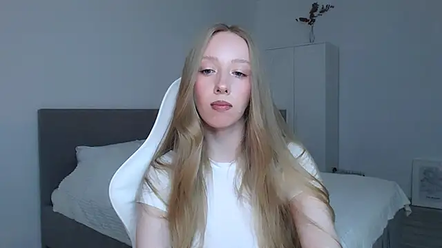 Luna insniity online show from 8, 10, 2025