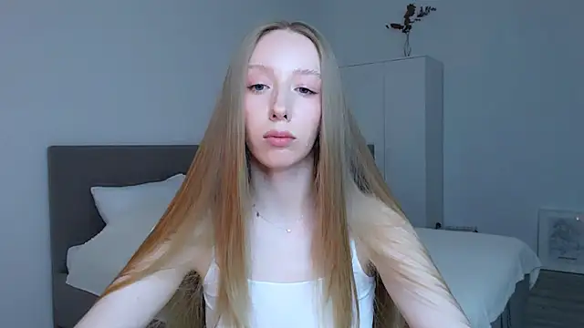 Luna insniity online show from 28, 10, 2025