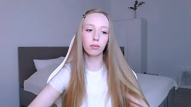 Luna insniity online show from 28, 11, 2025