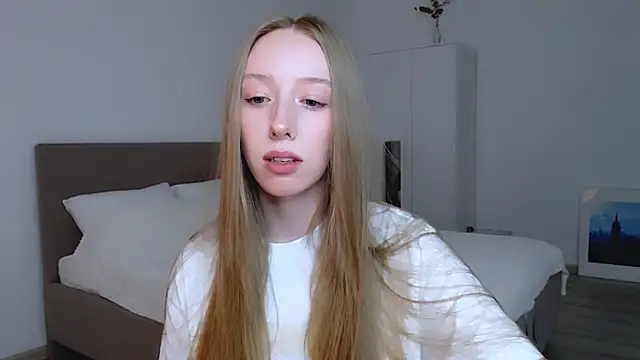Luna insniity online show from 25, 1, 2025