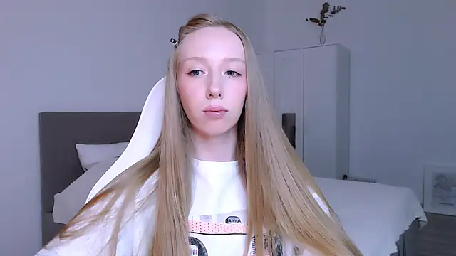 Luna insniity online show from 30, 11, 2025