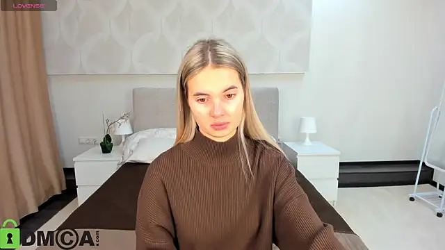 Donna Evans online show from 25, 11, 2025