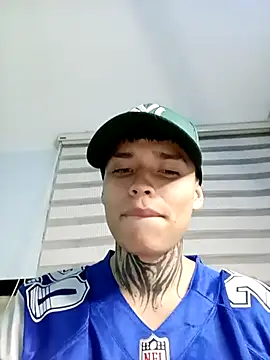 Snapshot of _justinmoon2 chatting on 18, 2, 2025 justinmoon2 online show from 18, 2, 2025
