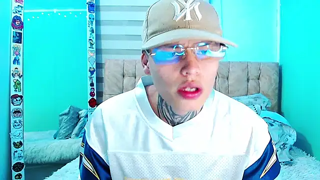  justinmoon2 online show from 9, 2, 2026