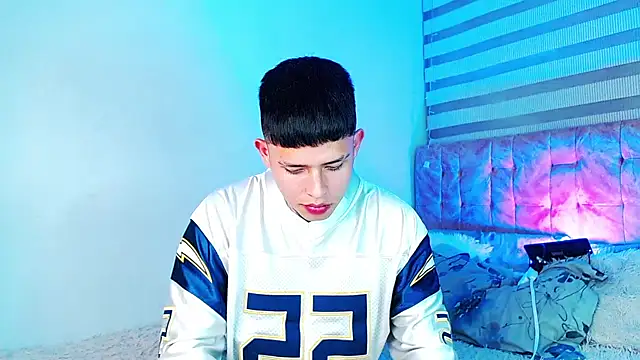  justinmoon2 online show from 22, 7, 2026