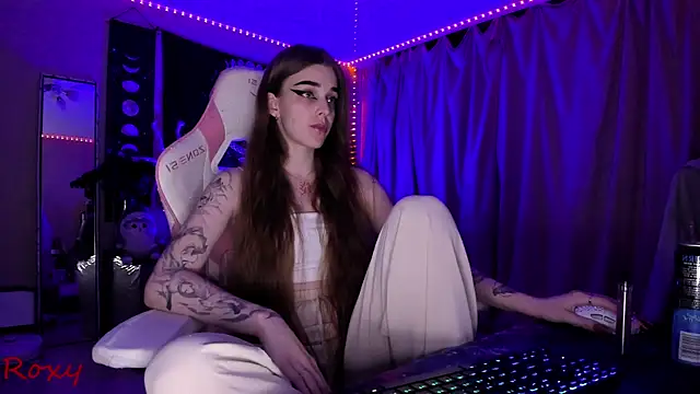 Snapshot of wet_dream_ chatting on 27, 11, 2025 wet dream online show from 27, 11, 2025