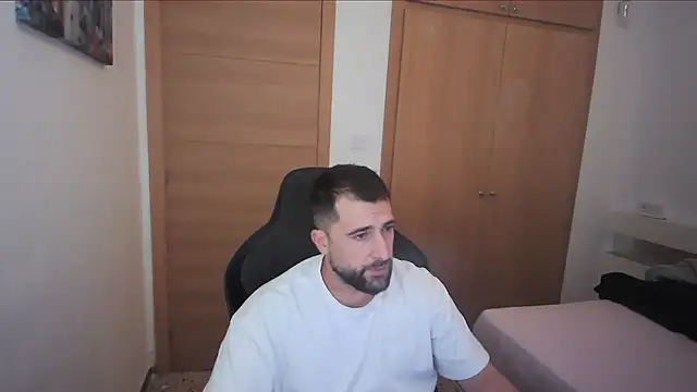 Snapshot of alex877x chatting on 20, 11, 2025 alex877x online show from 20, 11, 2025