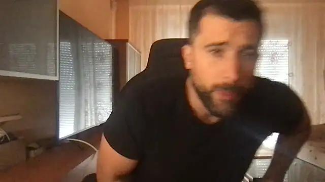 Snapshot of alex877x chatting on 10, 9, 2025 alex877x online show from 10, 9, 2025