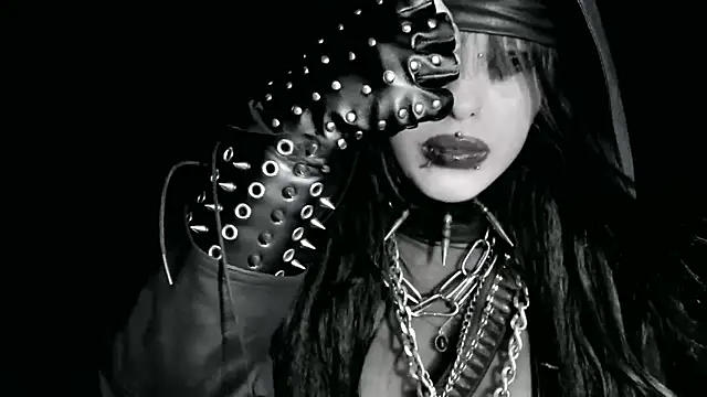 XXIOUX online show from 2, 4, 2026