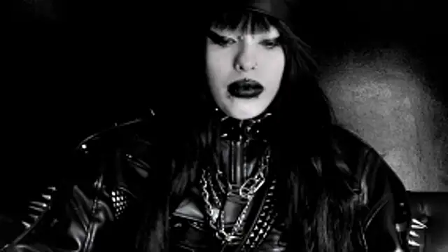 XXIOUX online show from 12, 5, 2026
