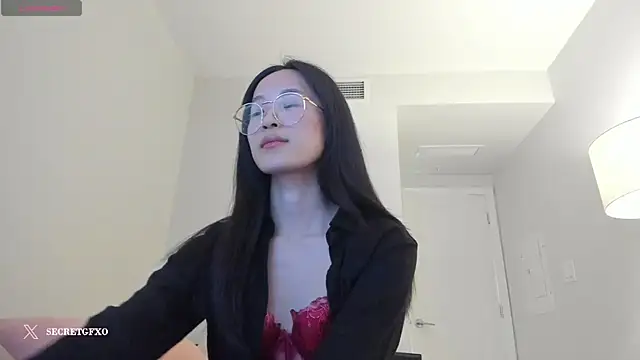 Snapshot of secretgirlfriendxo chatting on 21, 12, 2024 secretgirlfriendxo online show from 21, 12, 2024