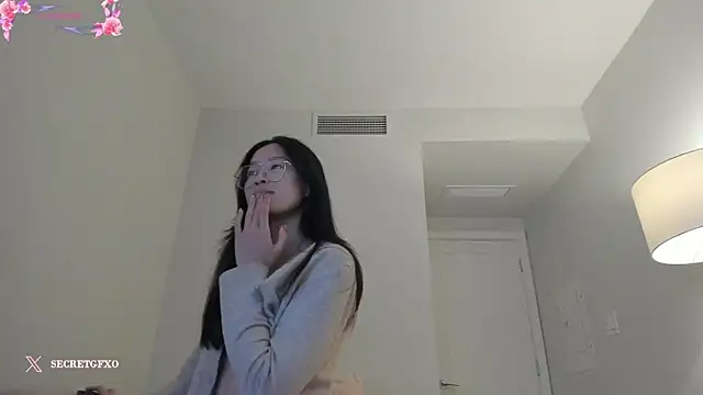 Snapshot of secretgirlfriendxo chatting on 14, 12, 2024 secretgirlfriendxo online show from 14, 12, 2024