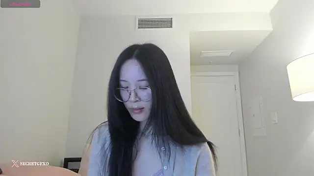 Snapshot of secretgirlfriendxo chatting on 4, 2, 2025 secretgirlfriendxo online show from 4, 2, 2025