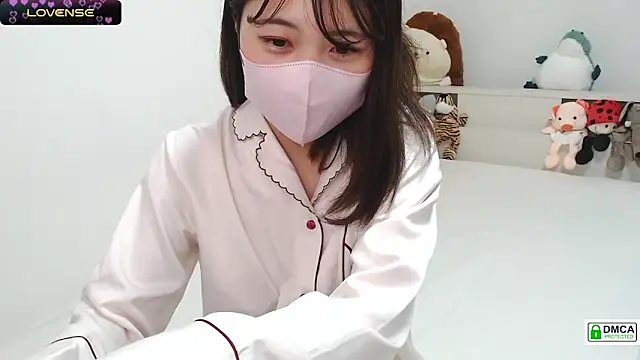 SUZU  online show from 12, 2, 2025