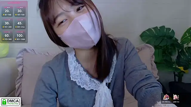 Snapshot of SUZU_ chatting on 22, 5, 2026 SUZU online show from 22, 5, 2026