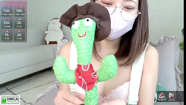 SUZU  online show from 7, 11, 2025