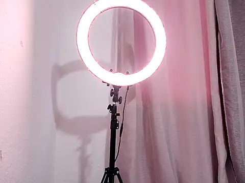 SecretAnni online show from 27, 2, 2025
