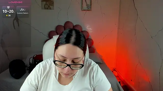 NiickyJones online show from 11, 2, 2026