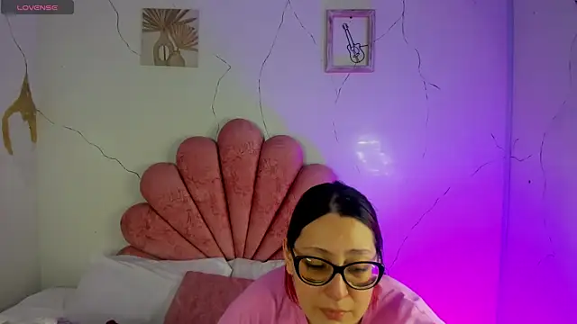 NiickyJones online show from 17, 2, 2026