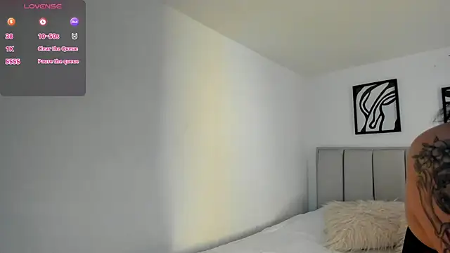 Snapshot of Im_Maite chatting on 28, 10, 2025 Im Maite online show from 28, 10, 2025