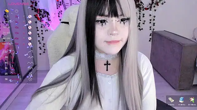 SelenaCute online show from 4, 11, 2025