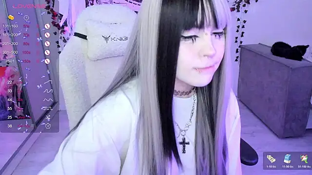 SelenaCute online show from 10, 11, 2025