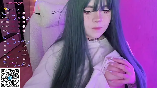 SelenaCute online show from 24, 3, 2026