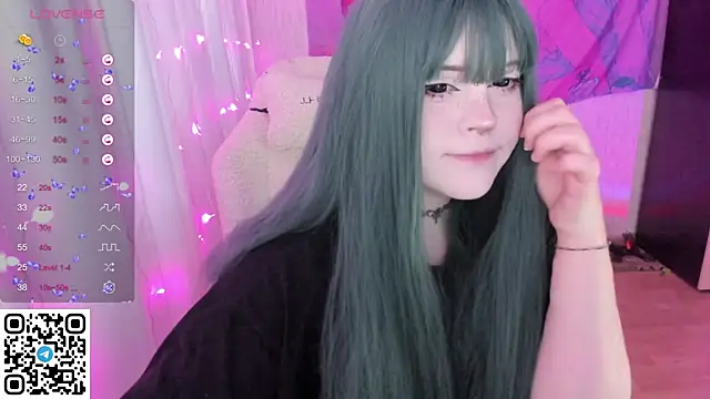 Snapshot of SelenaCute chatting on 14, 5, 2026 SelenaCute online show from 14, 5, 2026