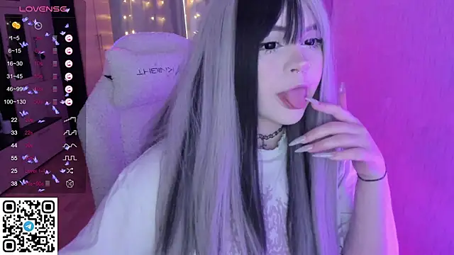 SelenaCute online show from 11, 4, 2026