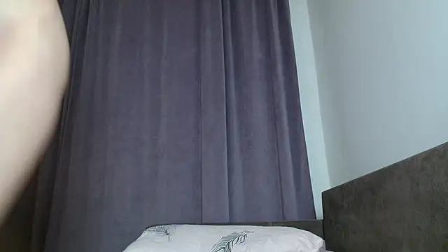 LadyMilfxxx online show from 6, 7, 2026