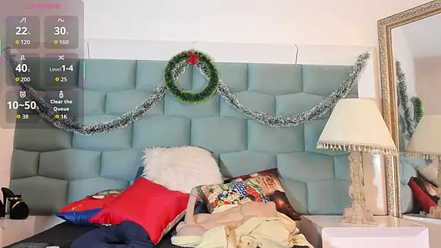 MiaMancini online show from 16, 12, 2025